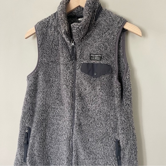 L.L. Bean Sherpa Vest, Women’s size S, Charcoal Grey, Excellent Condition - Picture 2 of 12